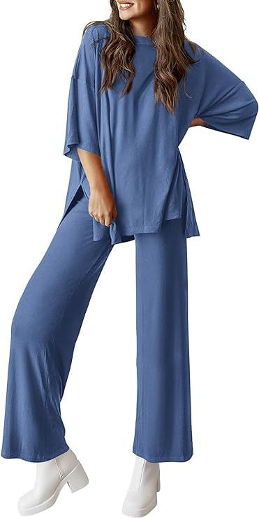 Lässiges zweiteiliges Set aus locker sitzendem Kurzarm-Top und weiter Hose mit Taschen