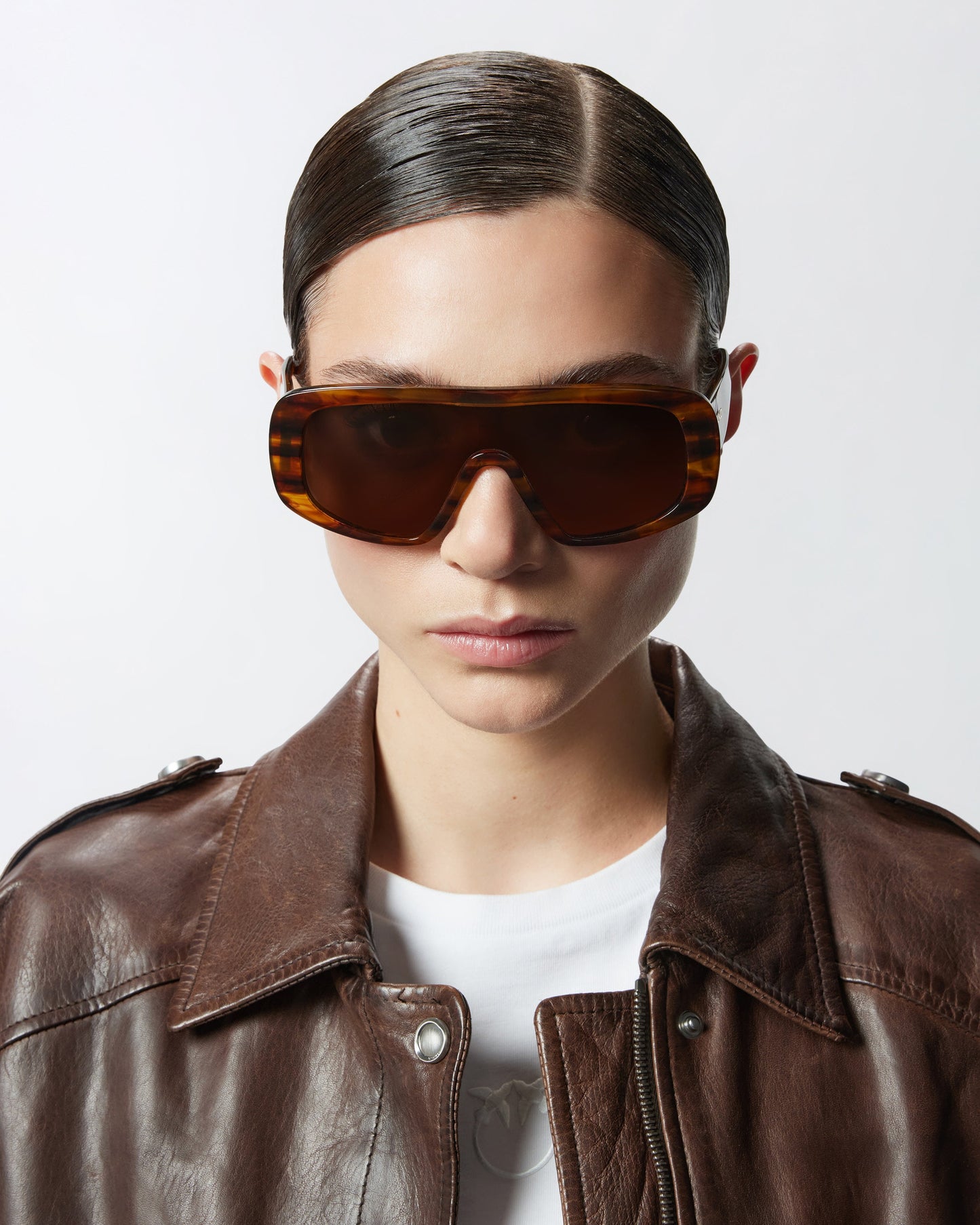 Oversized mask sunglasses