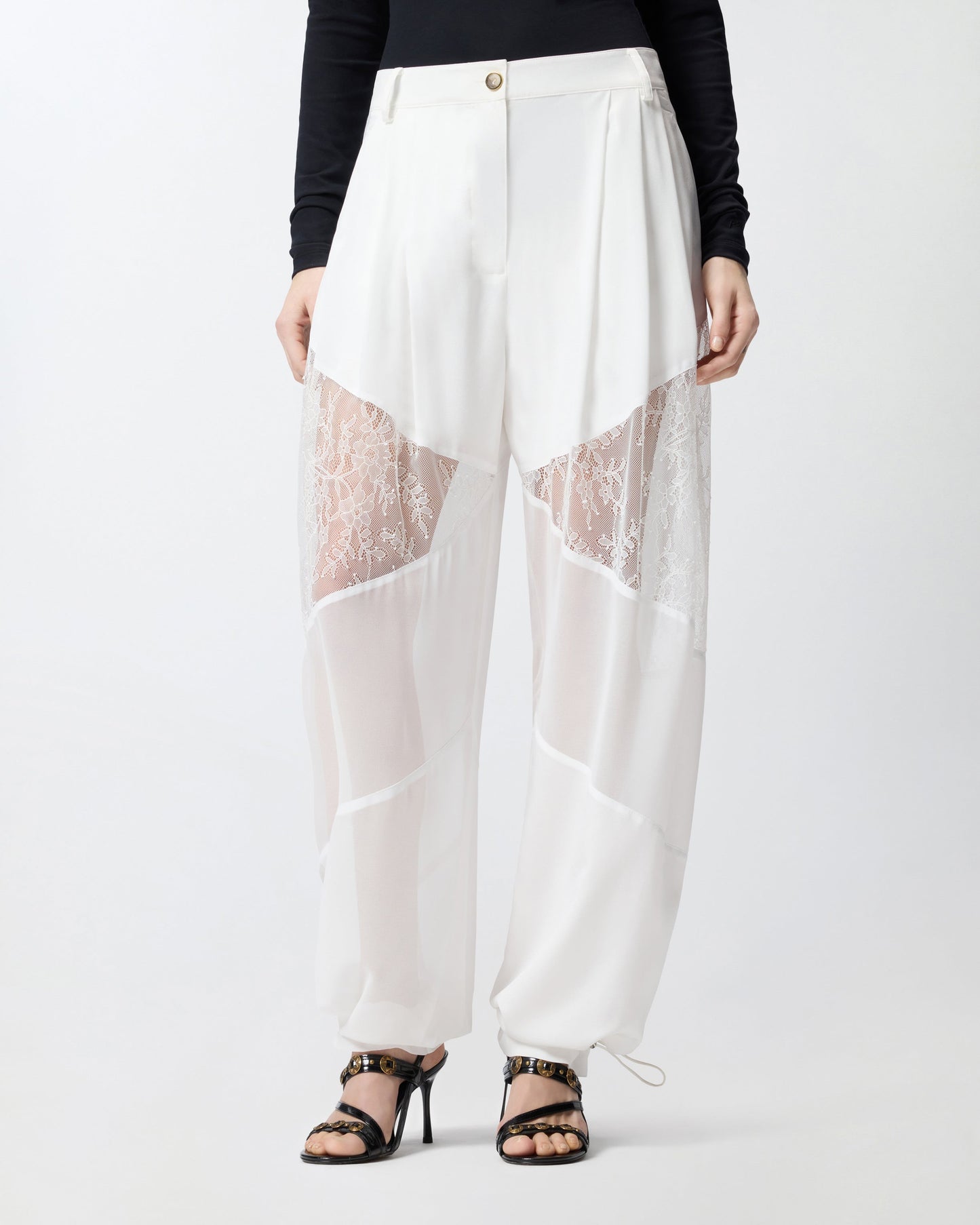 Trousers with lace details