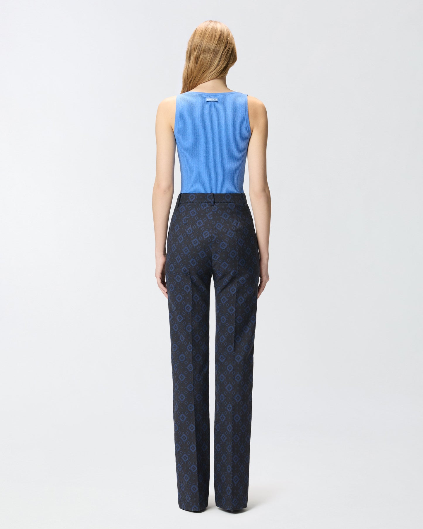 Ribbed sleeveless top with monogram