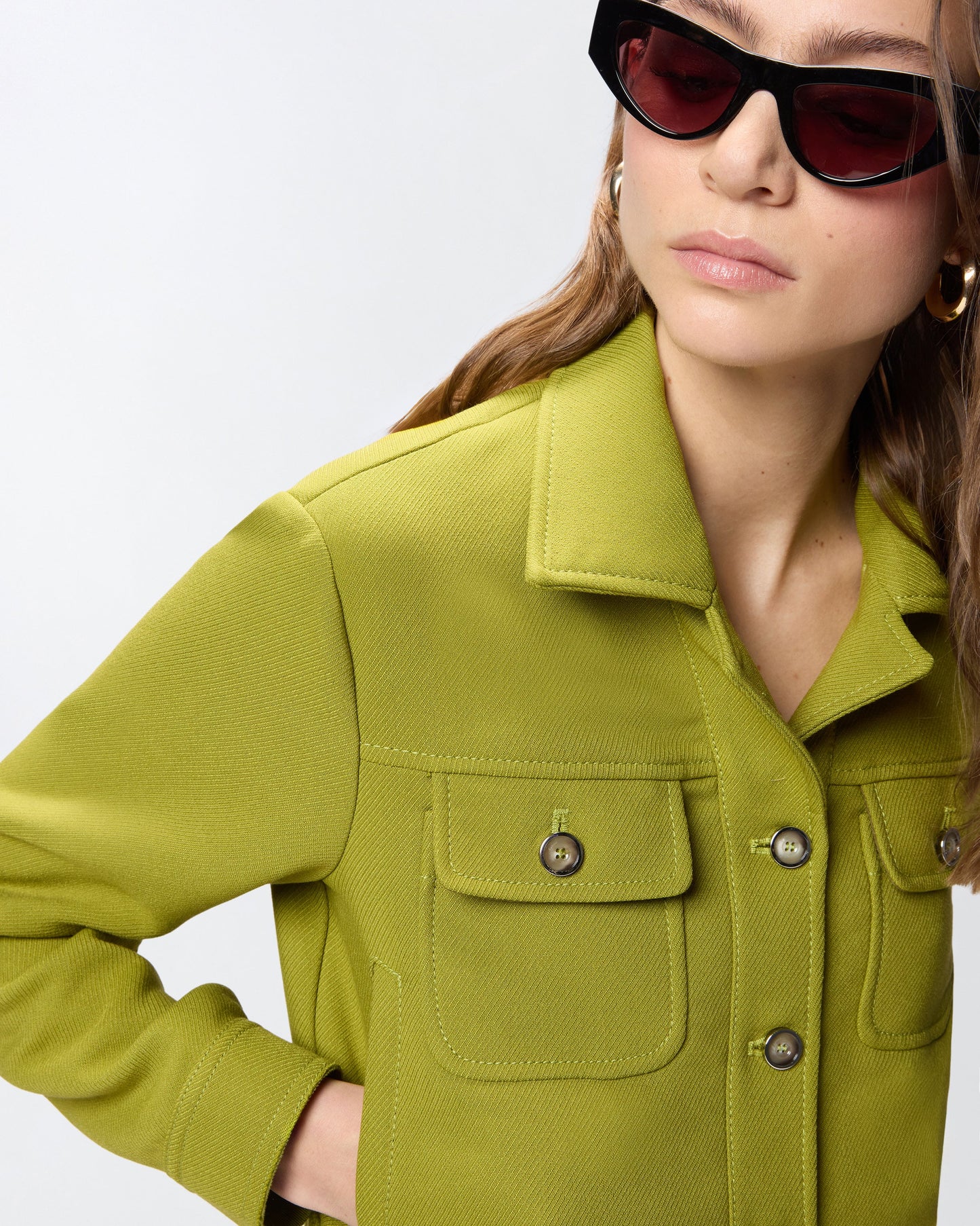 Cropped jacket with topstitching