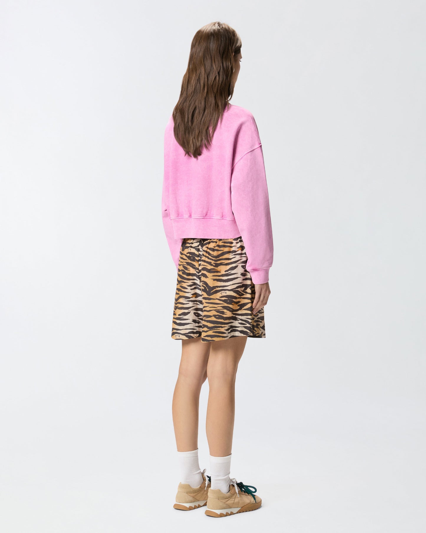Shorts with tiger print