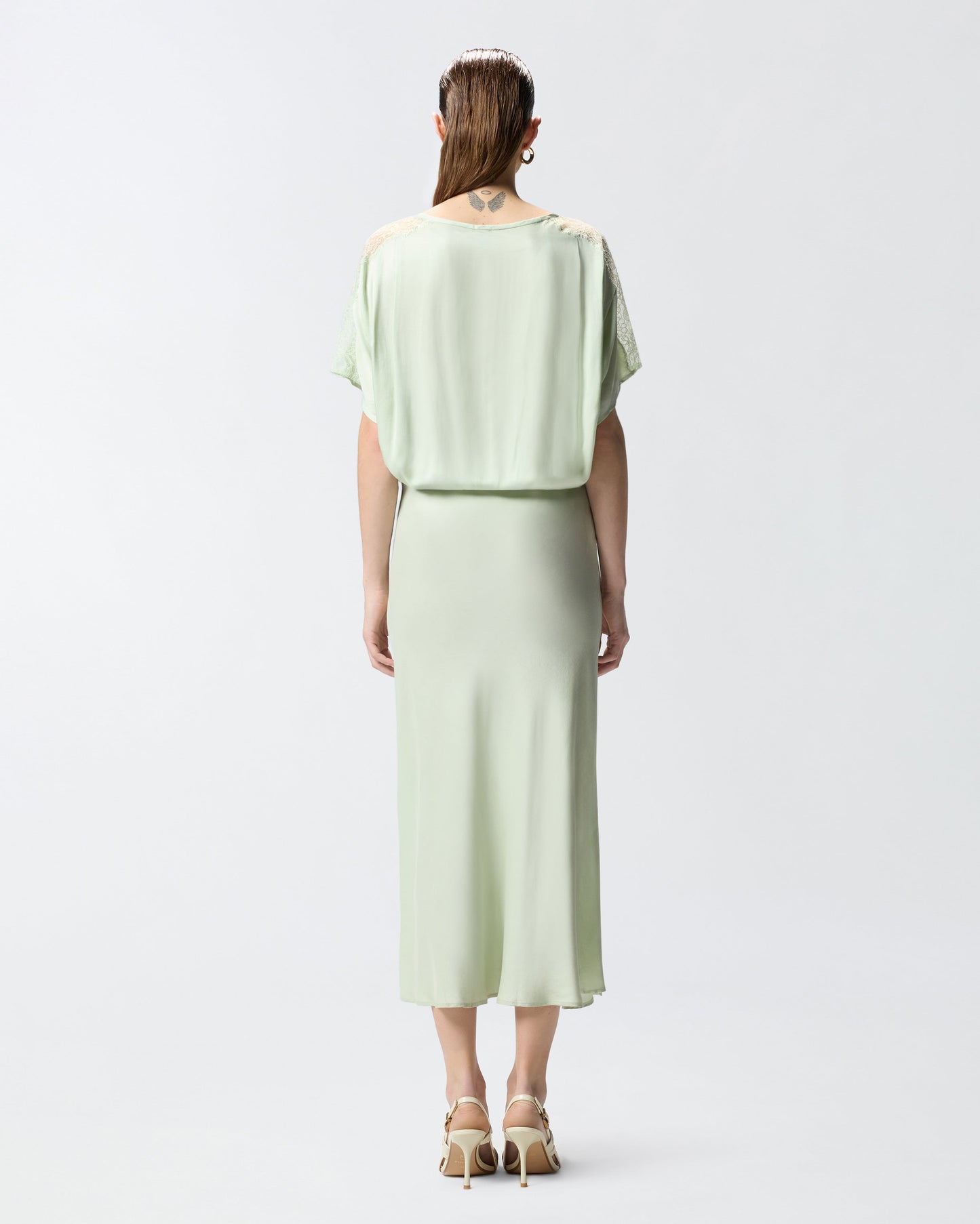 Midi dress with lace details