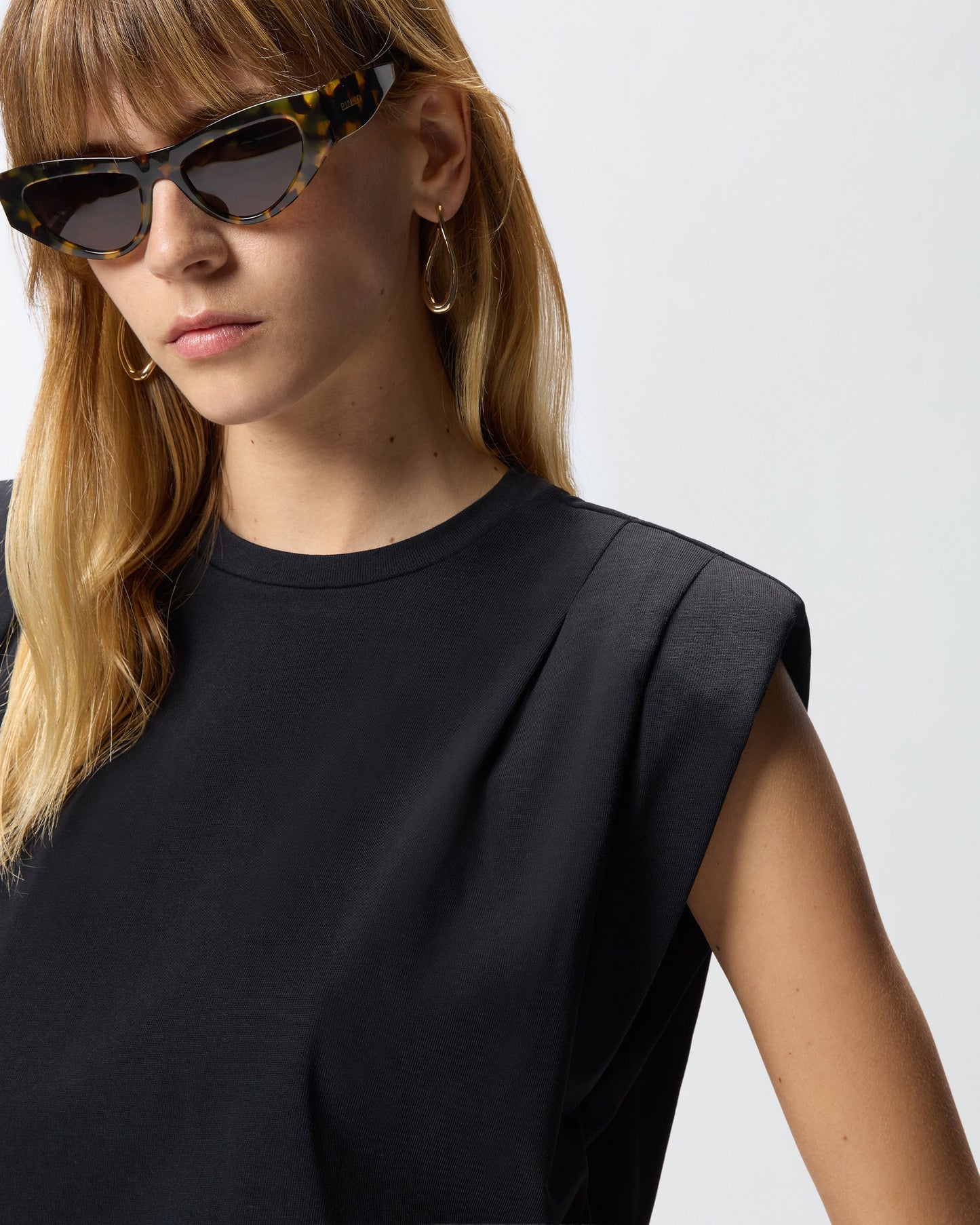 Sleeveless double jersey T-shirt