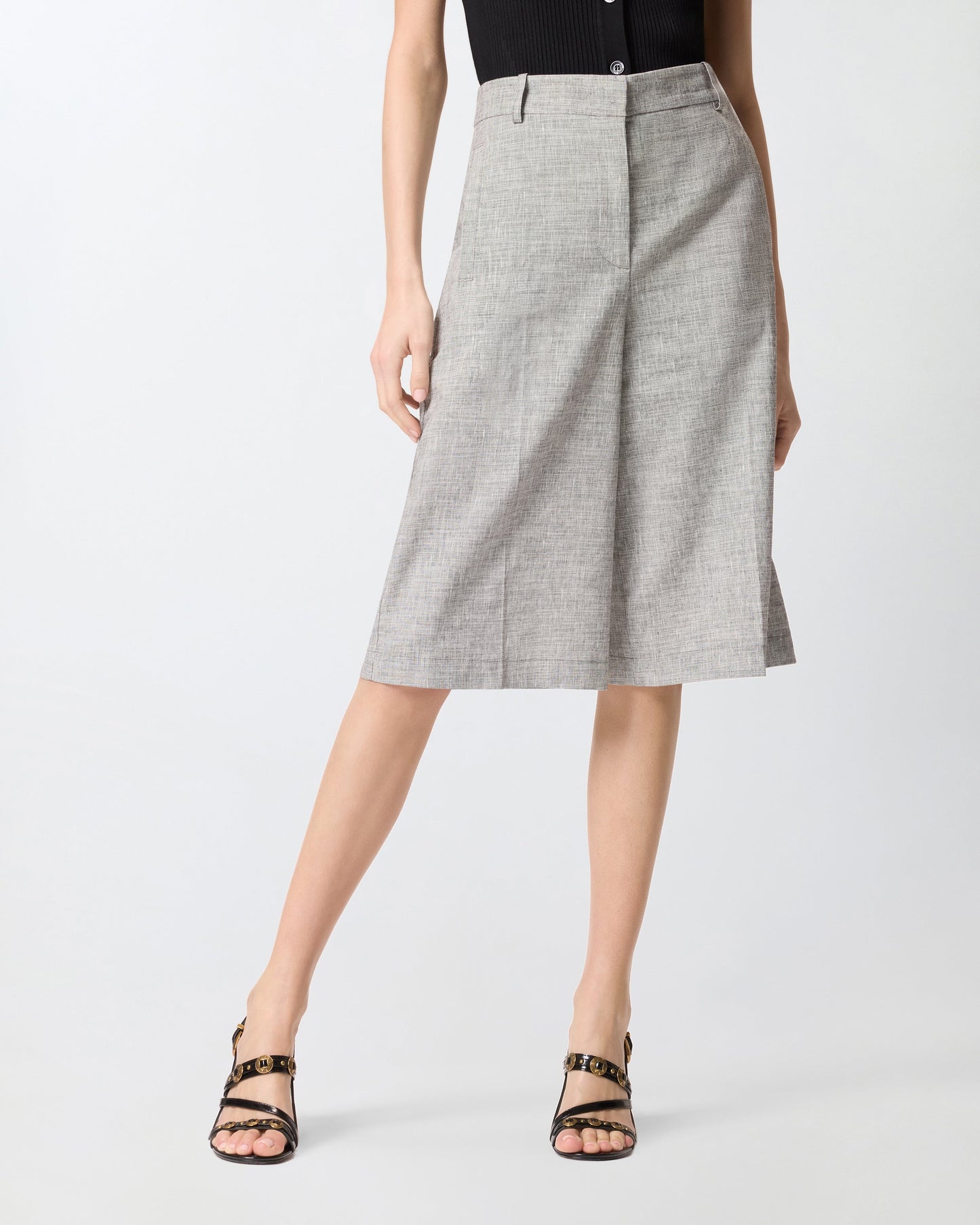 Slub shorts with pressed pleat detail