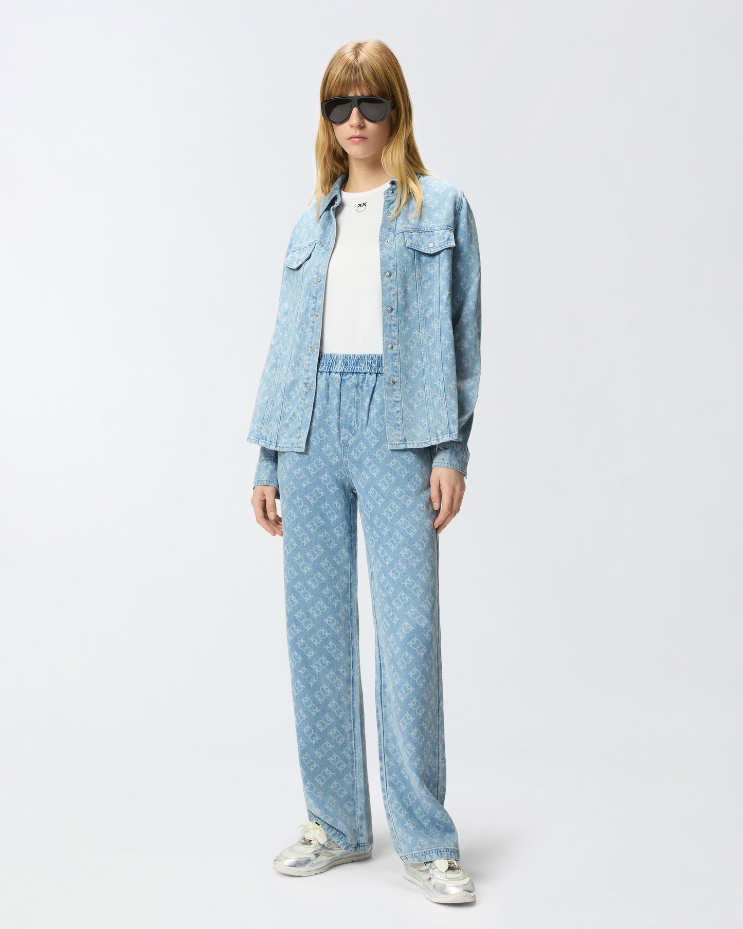 Denim jeans with Love Birds logo