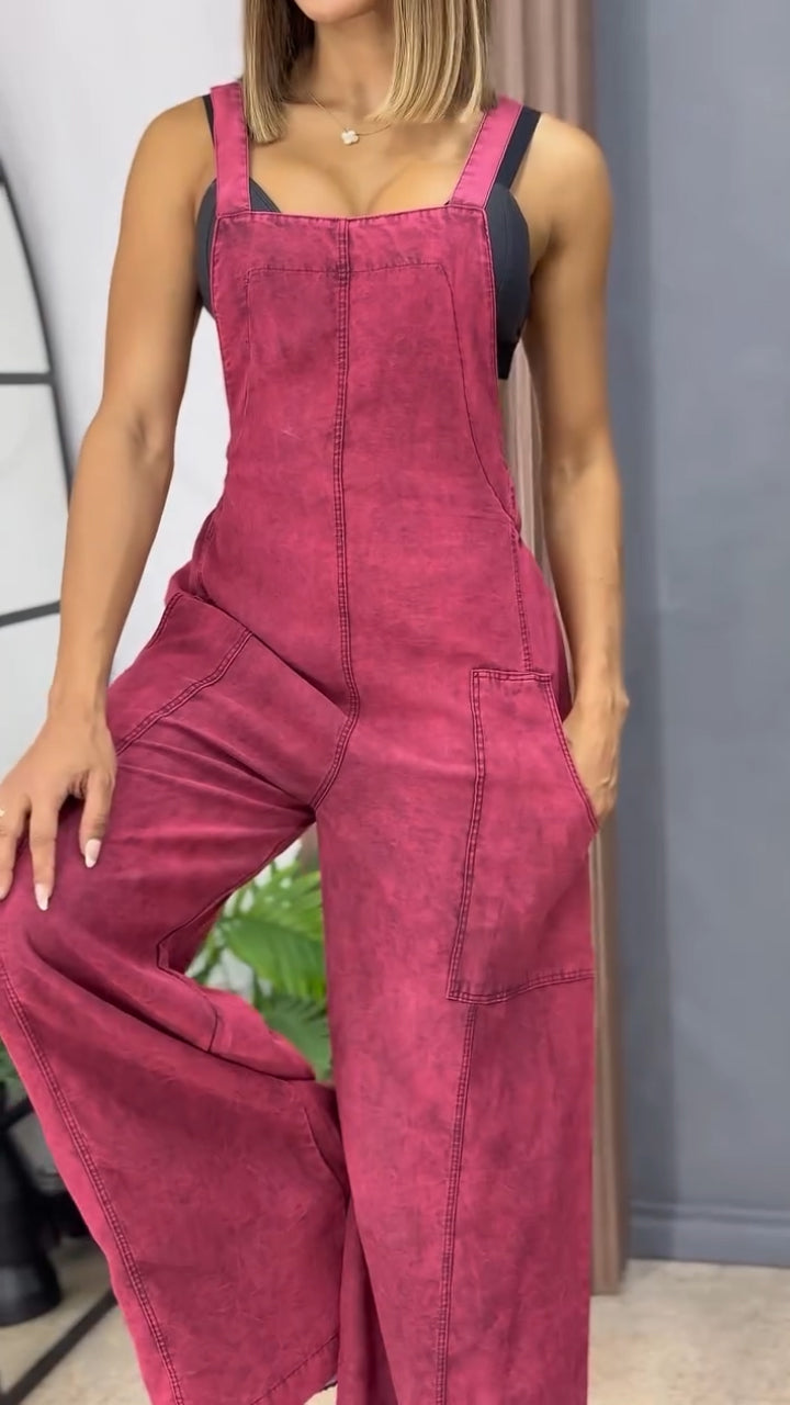 Damen-Latzhose mit weitem Bein und doppelter Tasche