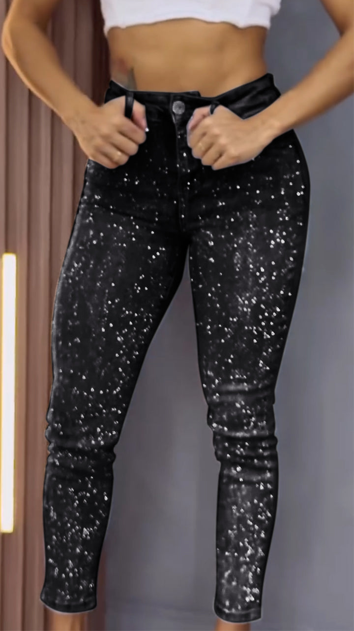 Damen einseitig elastische Jeans mit Strass, schmale Passform, lässig