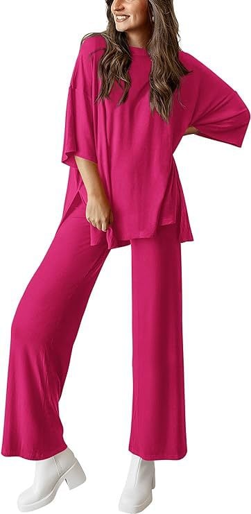 Lässiges zweiteiliges Set aus locker sitzendem Kurzarm-Top und weiter Hose mit Taschen