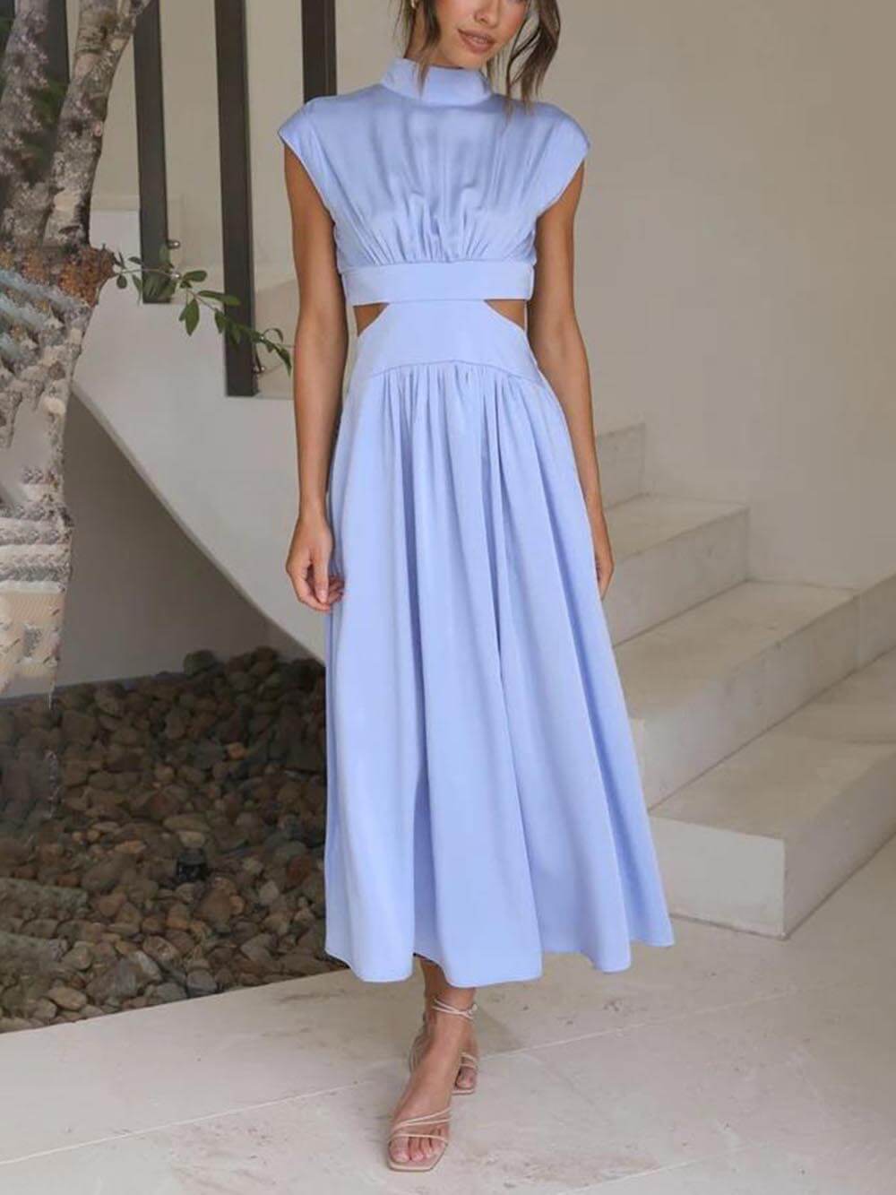 Urlaubs-Midikleid mit Cut-Out und Taschen