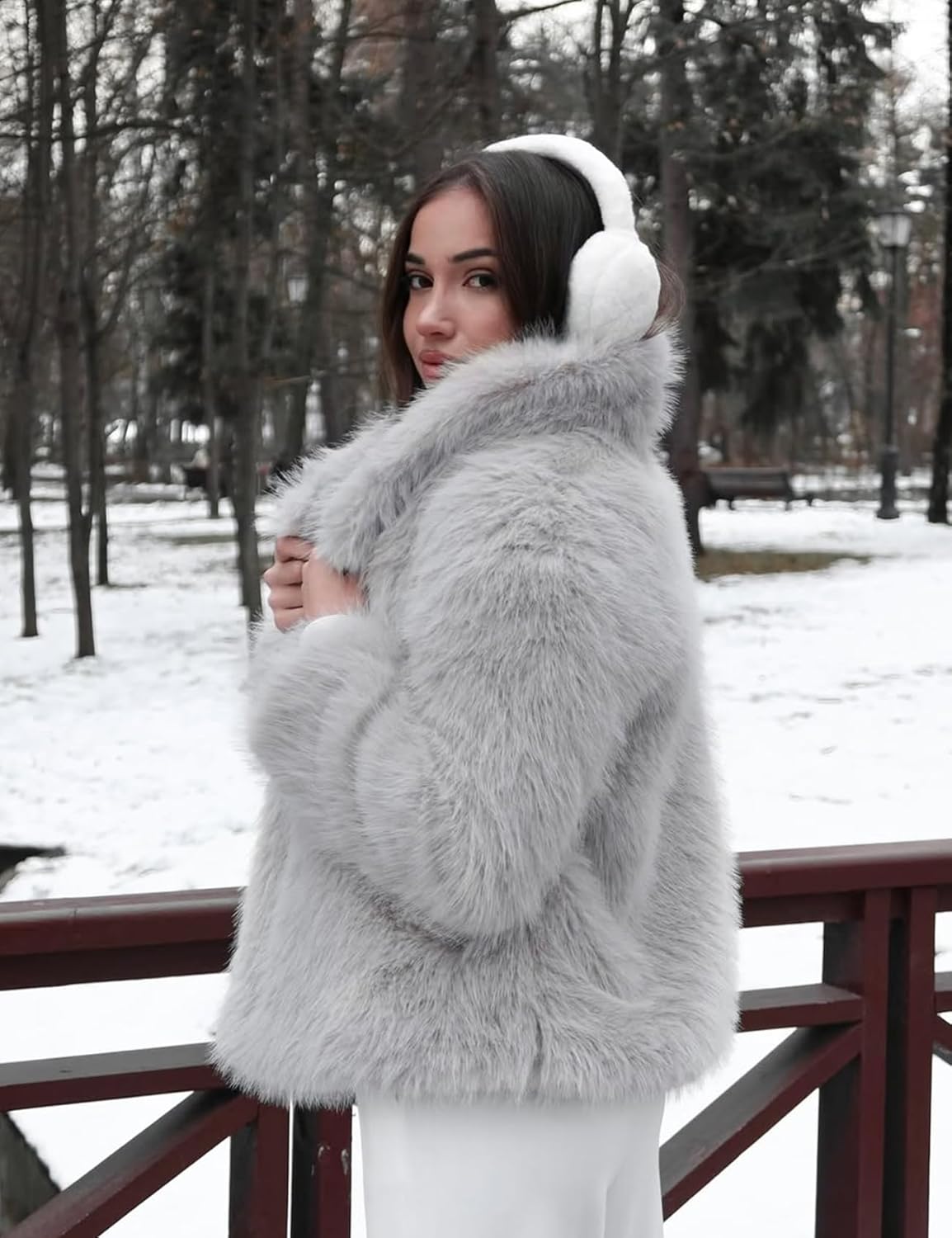 Flygo Damen Kunstpelzmantel Flauschige Kunstpelzjacke Langarm Revers Pelzige Winterjacken Zotteliger Parka Kurzer Mantel