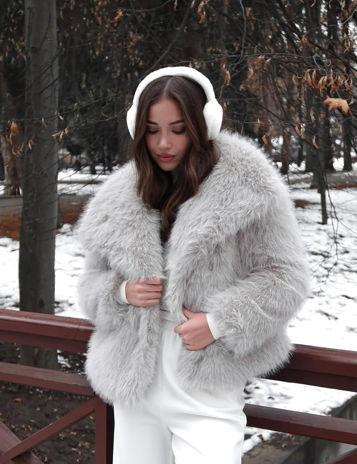 Flygo Damen Kunstpelzmantel Flauschige Kunstpelzjacke Langarm Revers Pelzige Winterjacken Zotteliger Parka Kurzer Mantel