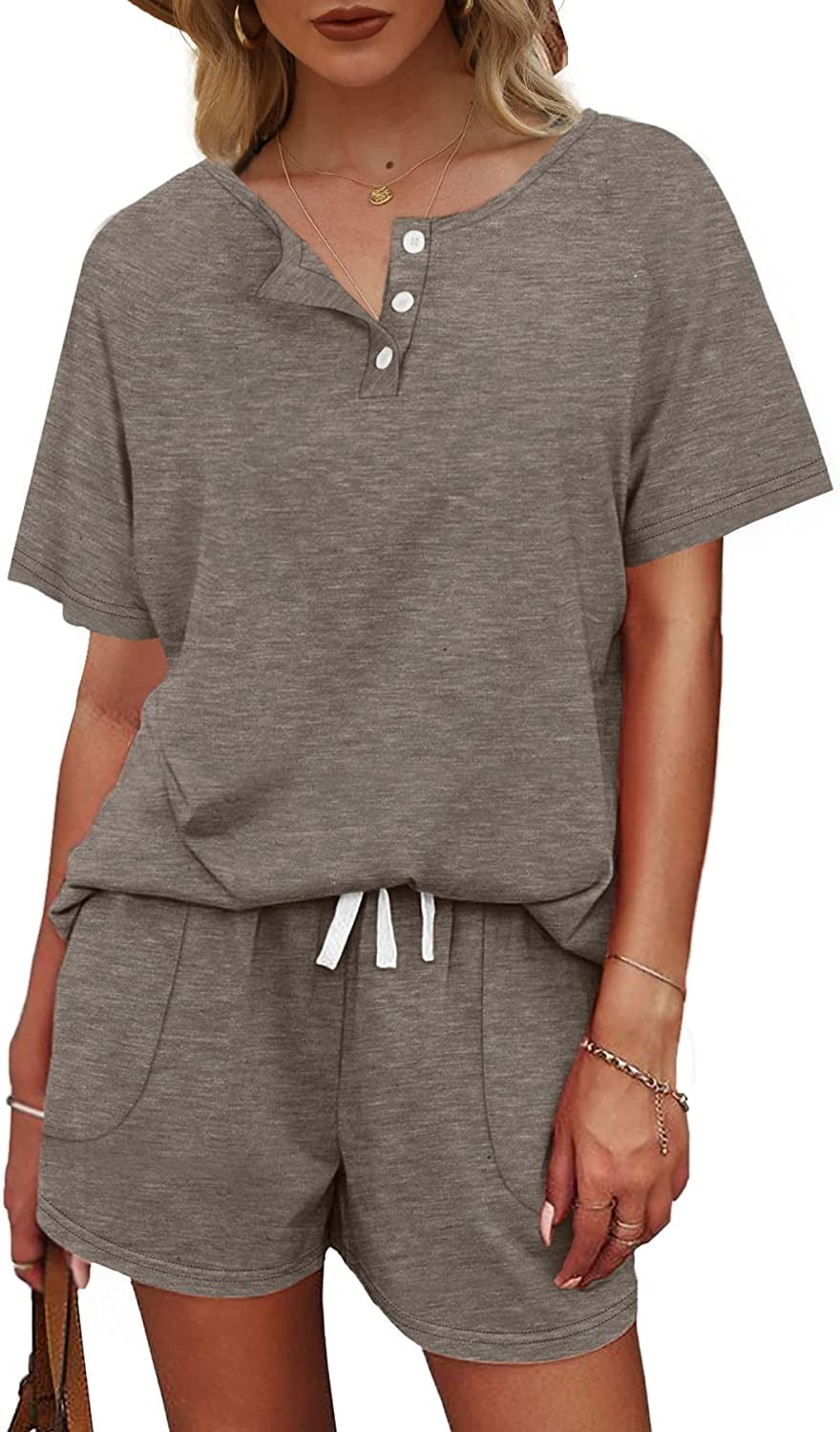 Zweiteiliges Freizeit-Outfit für Damen