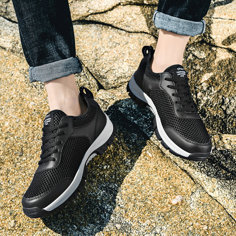 Leichte, atmungsaktive Outdoor Trekking- und Trailschuhe