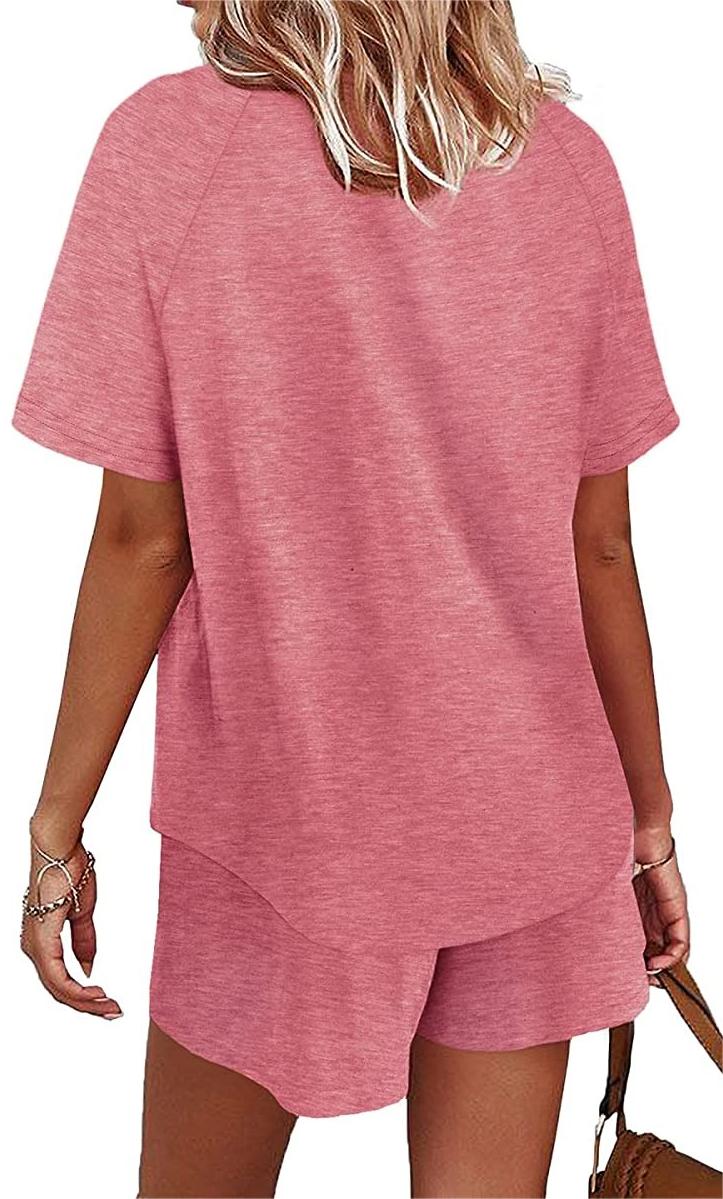 Zweiteiliges Freizeit-Outfit für Damen