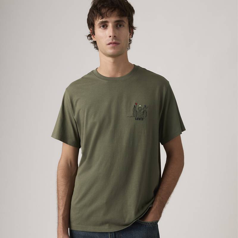 Relaxed Fit Tee