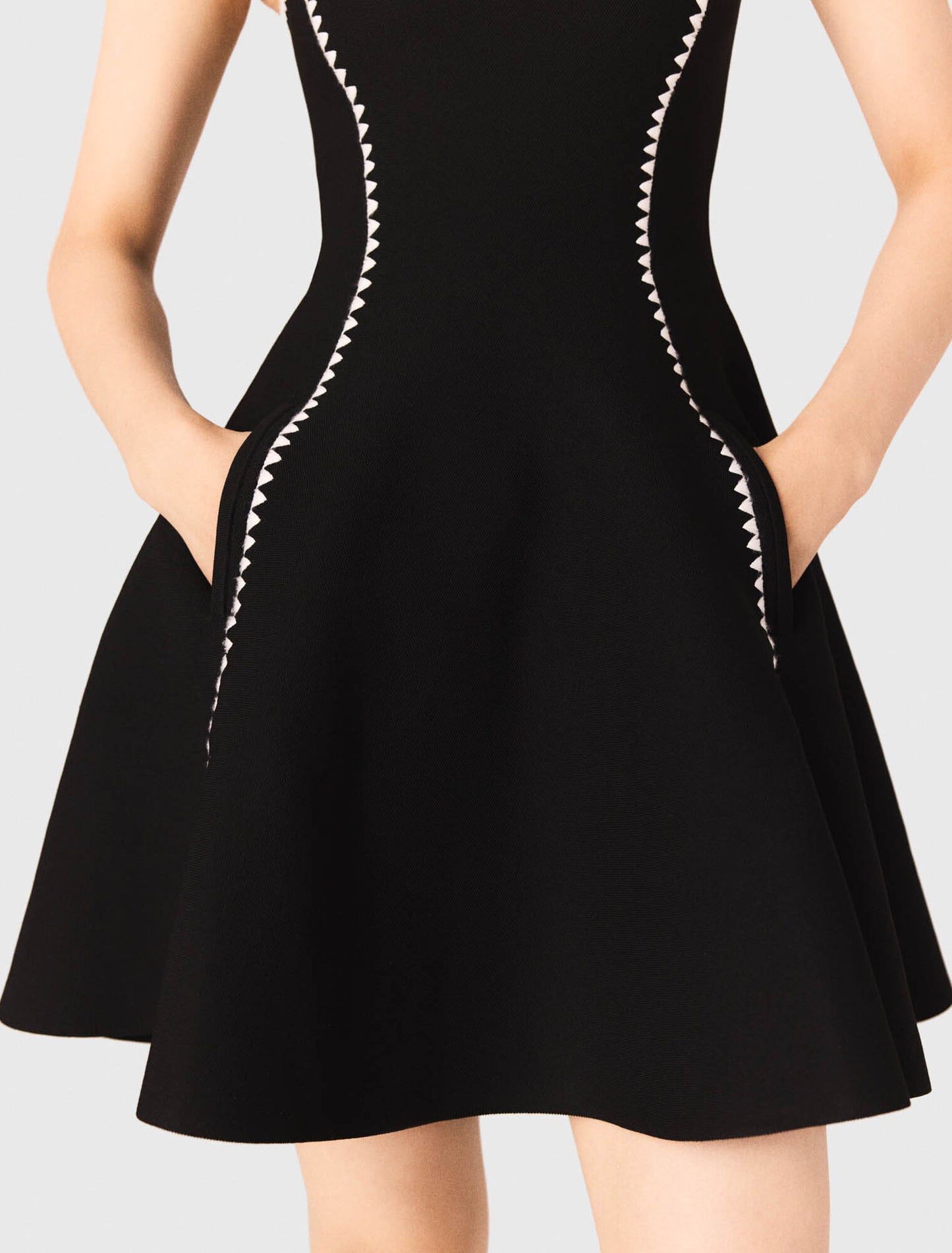 Short dress with topstitch details