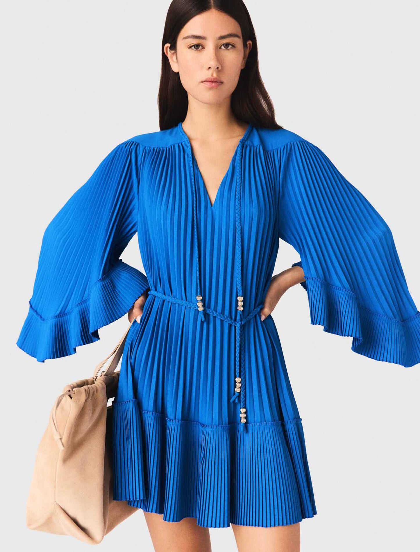 Short pleated dress