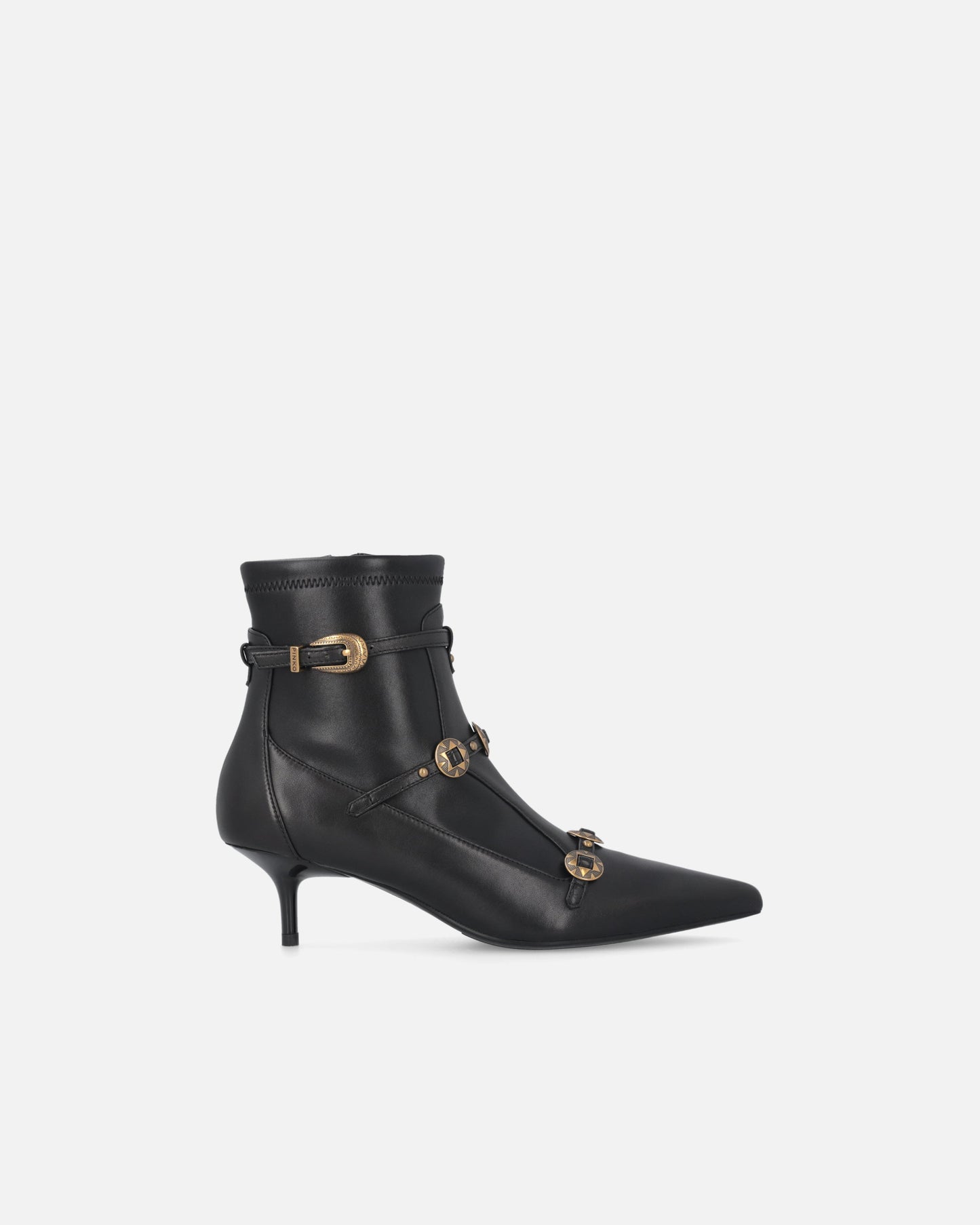 Boots with straps and jewel studs