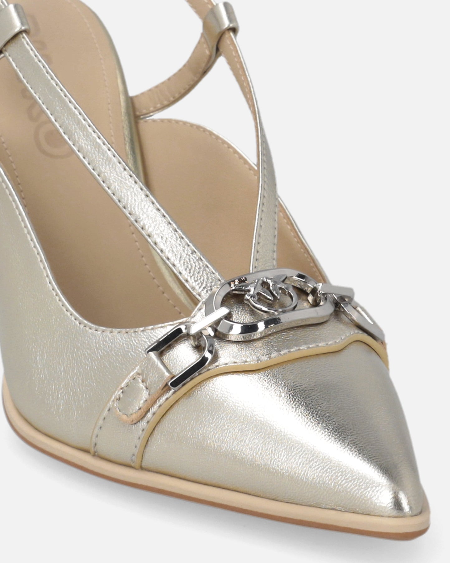 Laminated nappa slingbacks