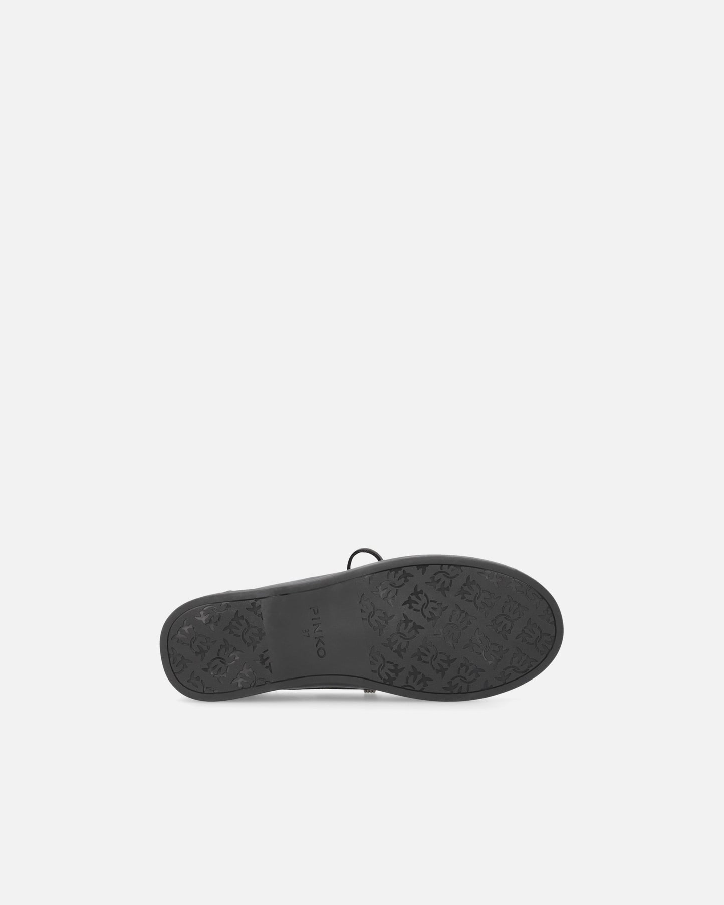 Leather moccasins with jewel details