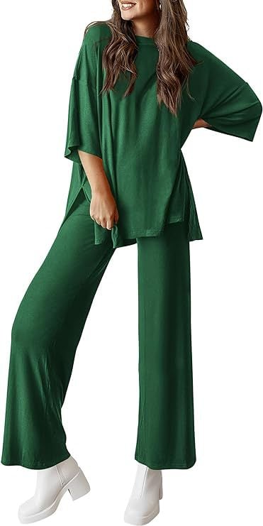 Lässiges zweiteiliges Set aus locker sitzendem Kurzarm-Top und weiter Hose mit Taschen