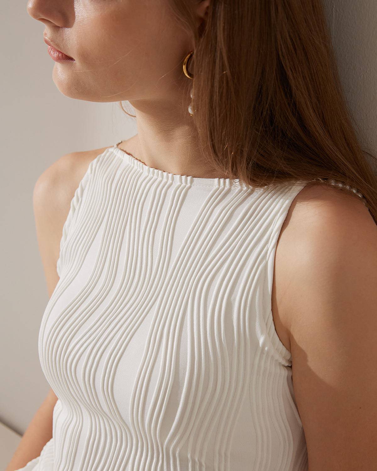 Das Cami-Kleid mit Wasserwellenstruktur